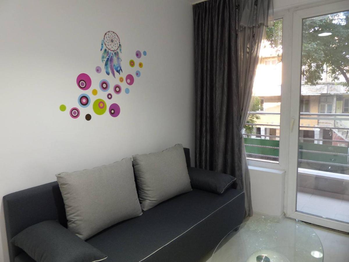Apartament Holiday Burgas City Exterior foto